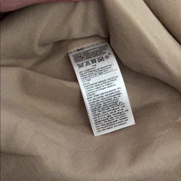 Banana republic peplum top - Picture 6 of 6